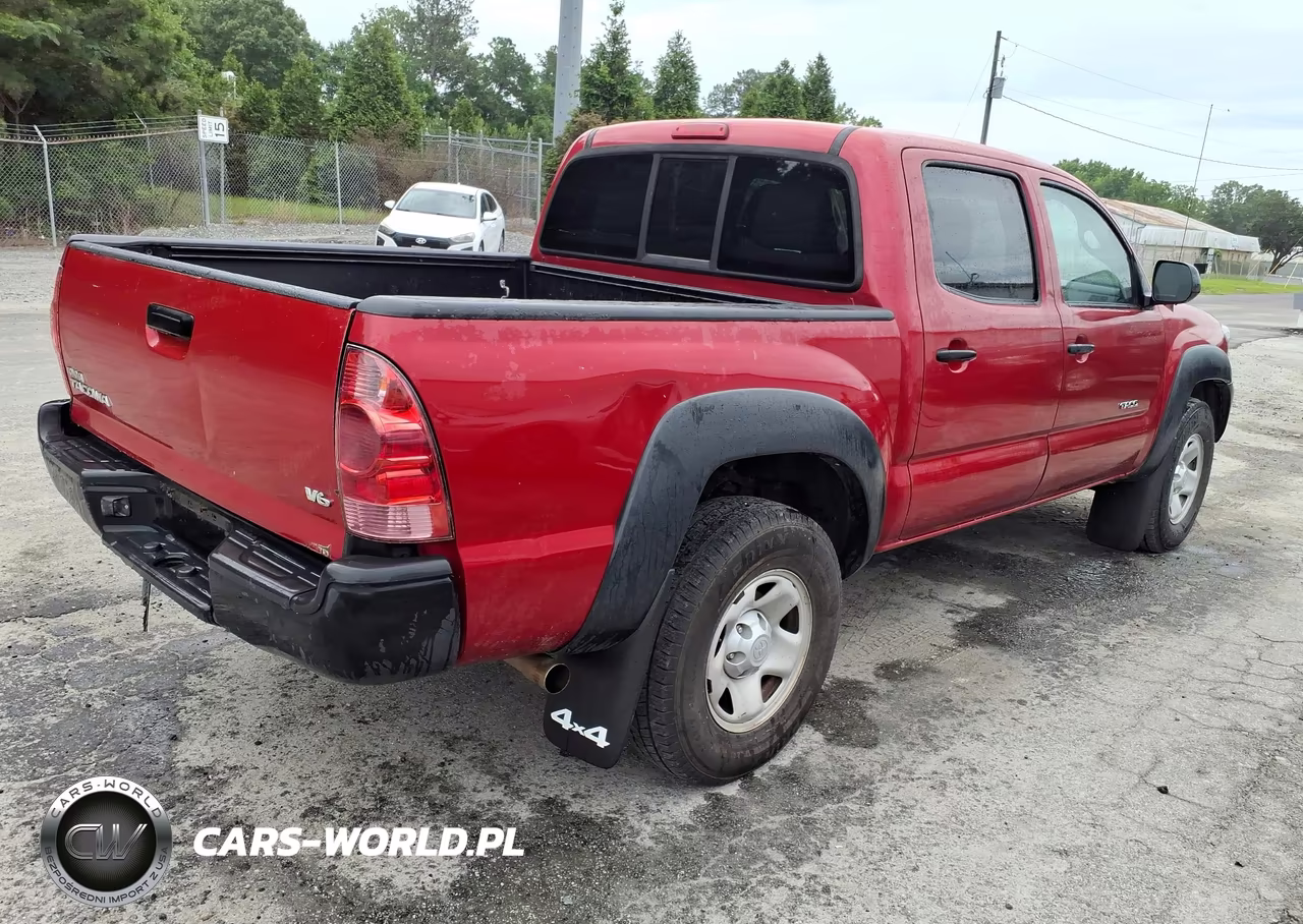 2014 Toyota Tacoma Base V6 VIN:3TMLU4EN9EM162453 - 4