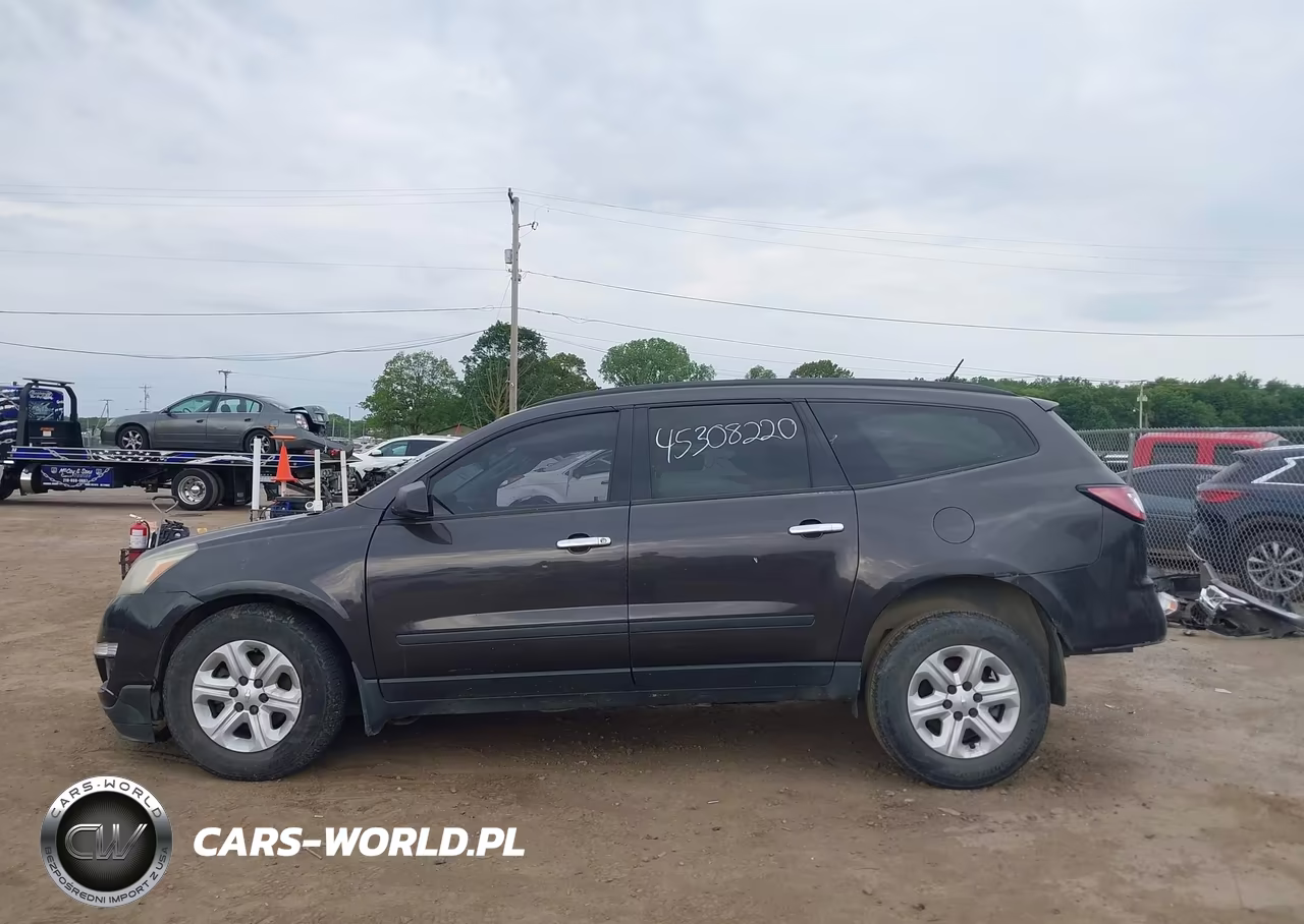 2015 Chevrolet Traverse Ls VIN:1GNKRFKD6FJ134068 - 15