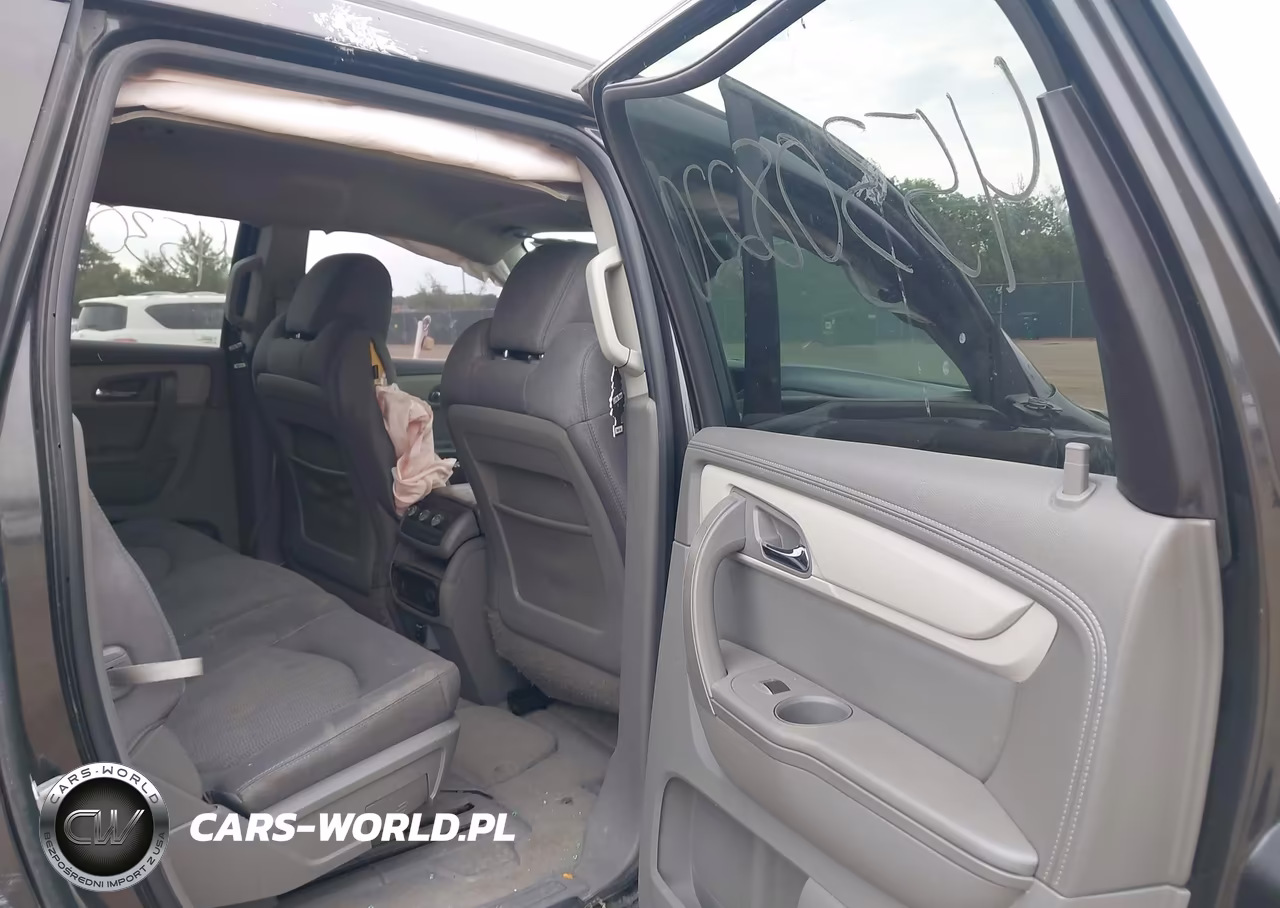 2015 Chevrolet Traverse Ls VIN:1GNKRFKD6FJ134068 - 8