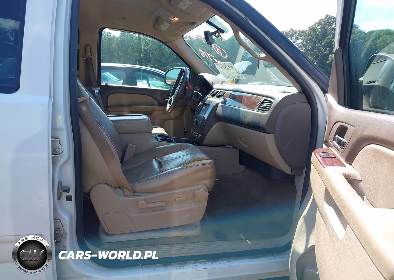 2010 Chevrolet Suburban 1500 Lt1 VIN:1GNUKJE37AR100718 - 5