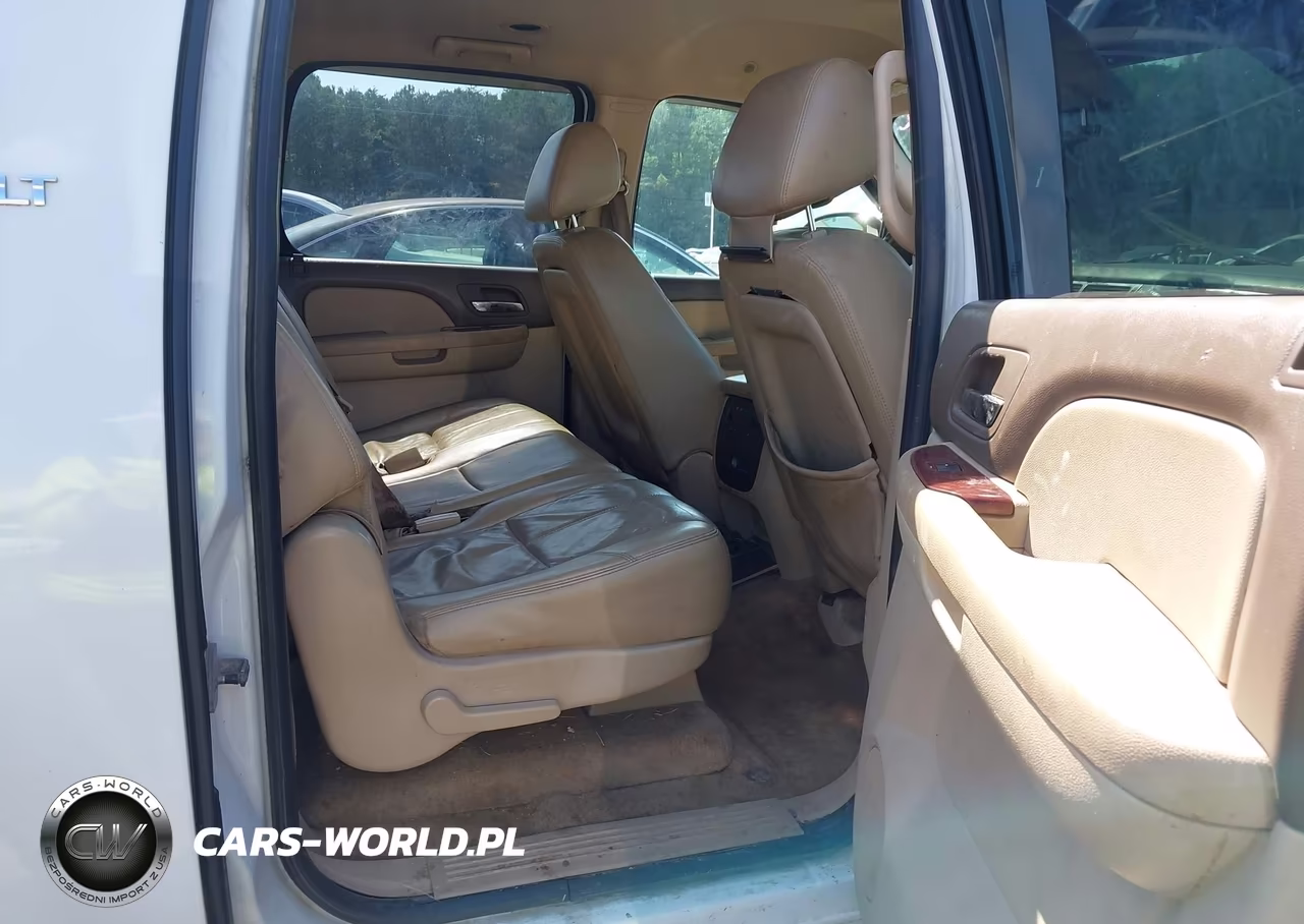 2010 Chevrolet Suburban 1500 Lt1 VIN:1GNUKJE37AR100718 - 8