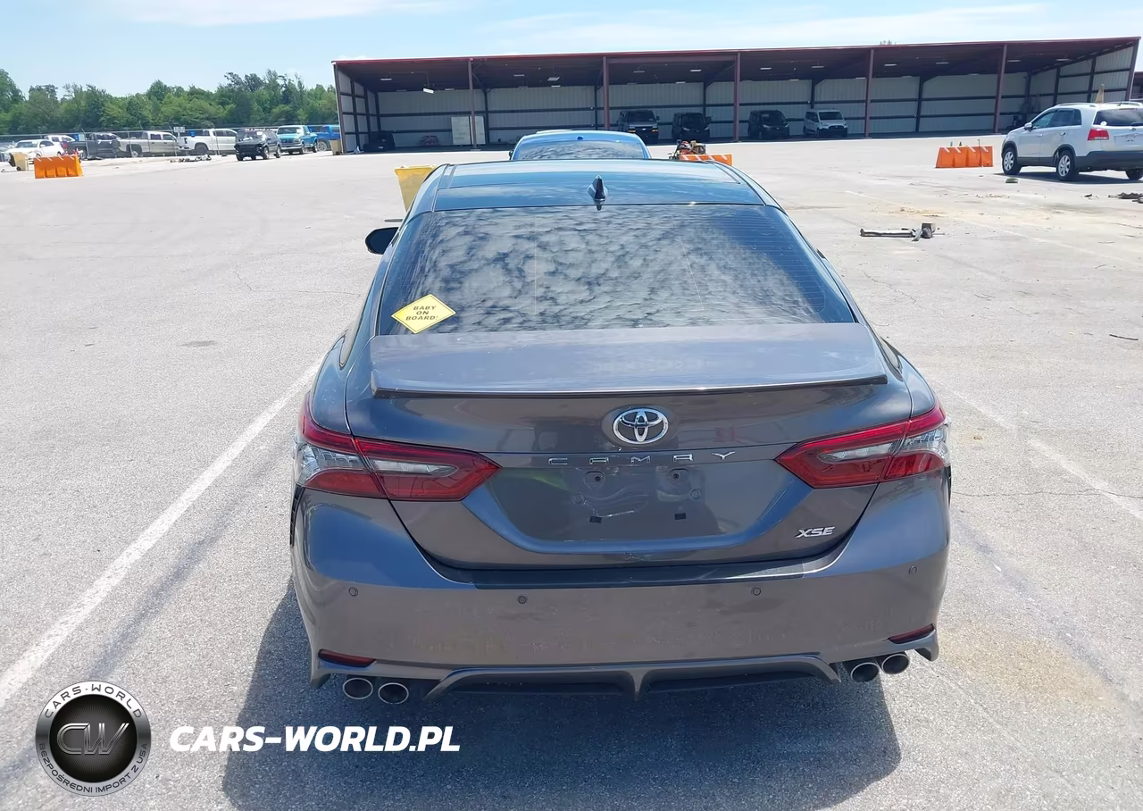 2022 Toyota Camry Xse VIN:4T1K61AK5NU719267 - 17