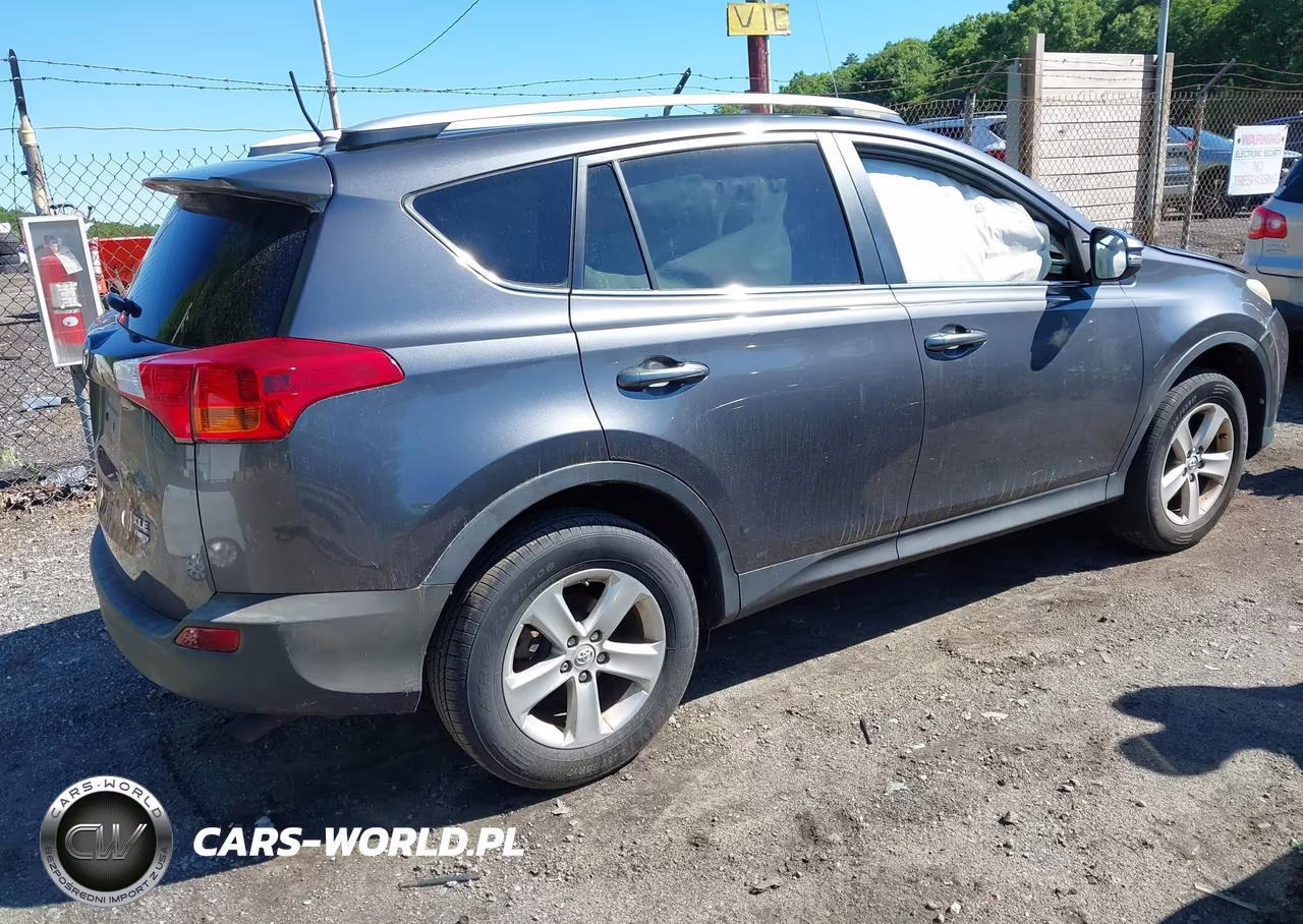 2013 Toyota Rav4 Xle VIN:2T3RFREVXDW039209 - 4
