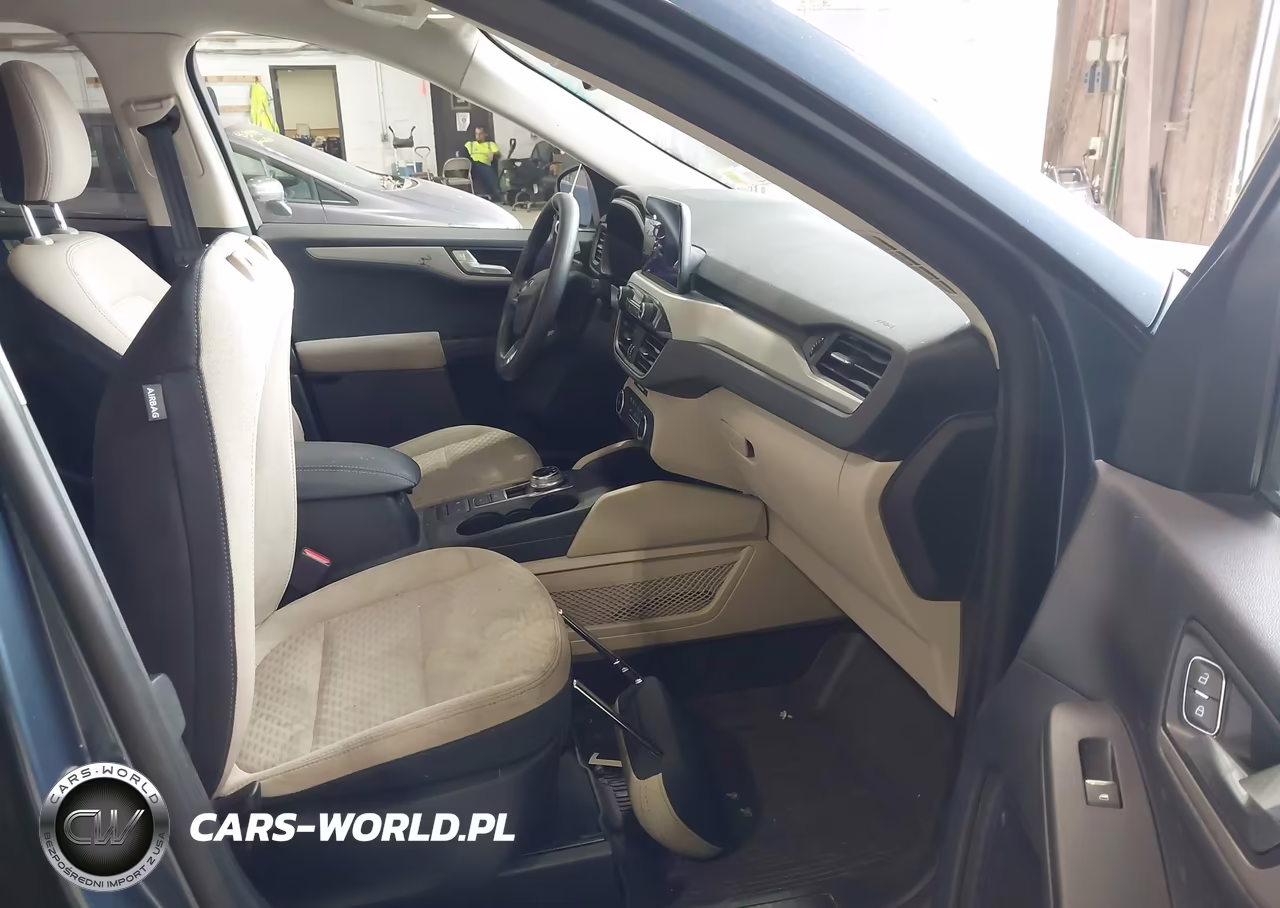 2020 Ford Escape Se VIN:1FMCU9G60LUB85370 - 5