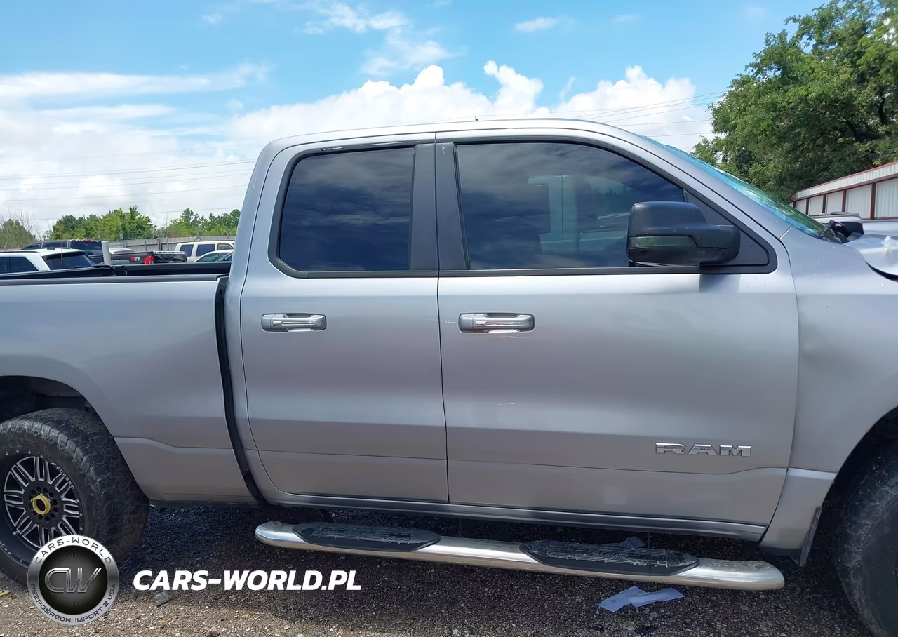 2019 Ram 1500 Big Horn-Lone Star 4X2 6'4 Box VIN:1C6RREBT2KN757433 - 14