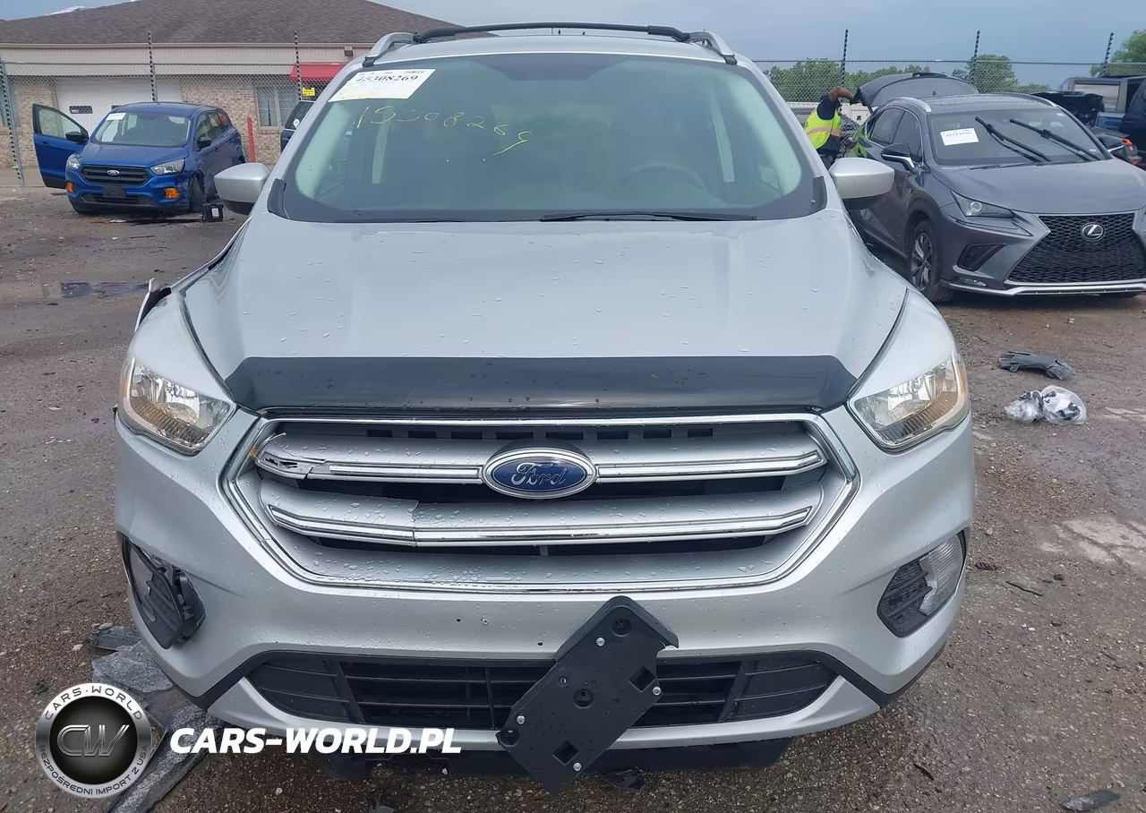 2017 Ford Escape Se VIN:1FMCU9G95HUA70202 - 12