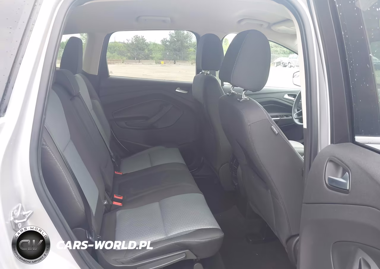 2017 Ford Escape Se VIN:1FMCU9G95HUA70202 - 8
