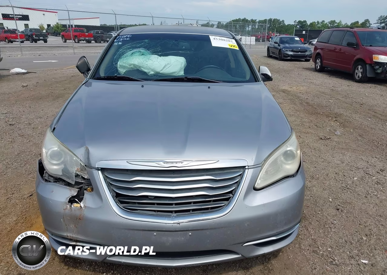 2013 Chrysler 200 Limited VIN:1C3CCBCGXDN623616 - 13