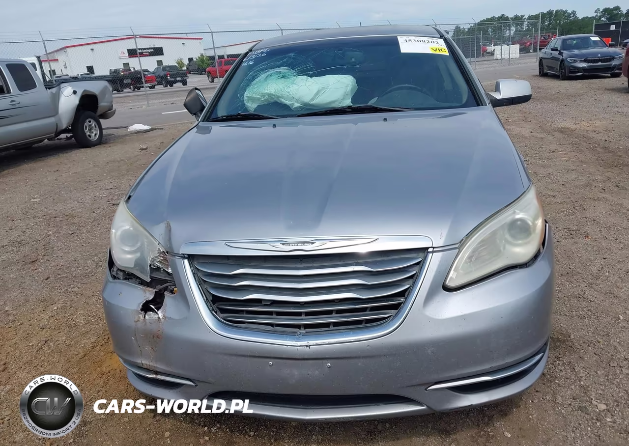 2013 Chrysler 200 Limited VIN:1C3CCBCGXDN623616 - 6