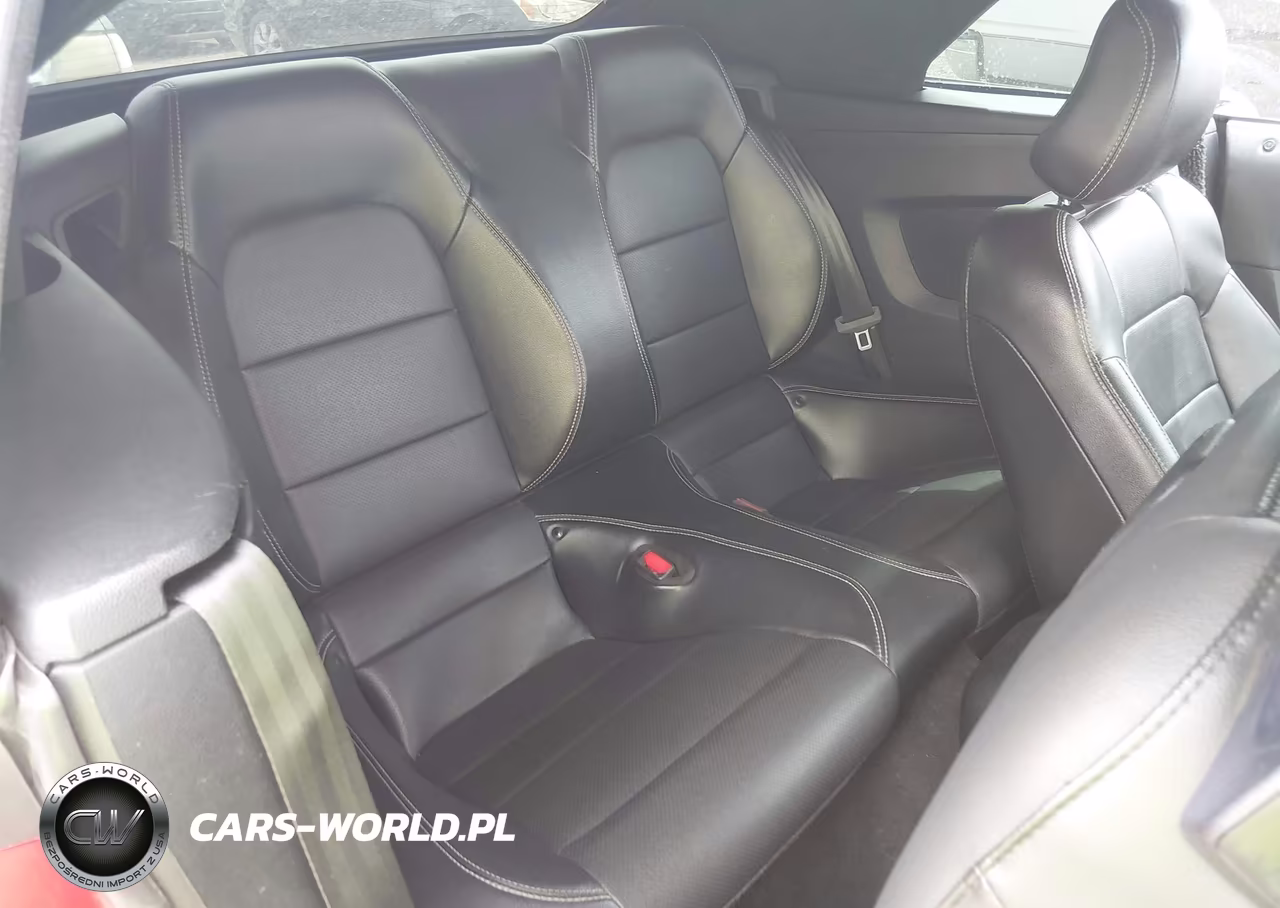 2022 Ford Mustang Ecoboost Premium VIN:1FATP8UH3N5118891 - 8