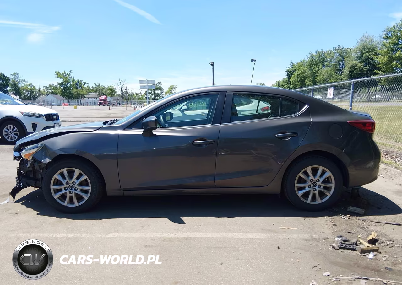 2017 Mazda Mazda3 Sport VIN:3MZBN1U76HM140051 - 14