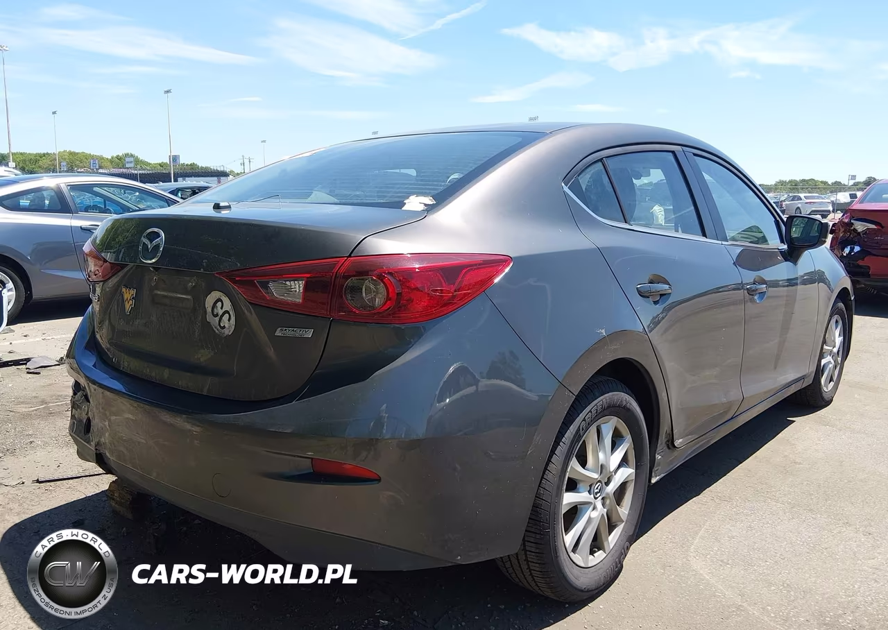 2017 Mazda Mazda3 Sport VIN:3MZBN1U76HM140051 - 4