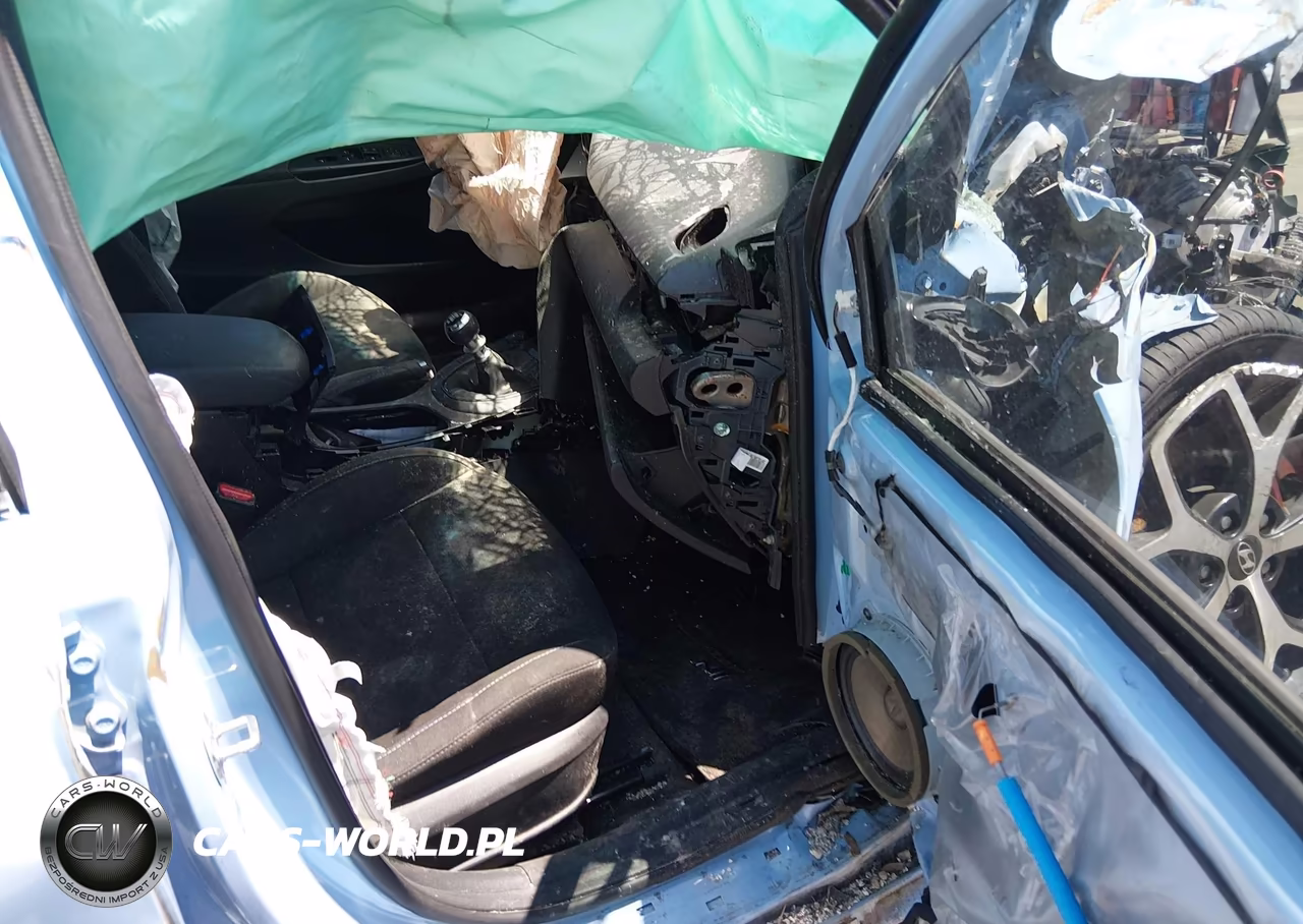 2019 Hyundai Veloster N VIN:KMHT36AH1KU001032 - 5