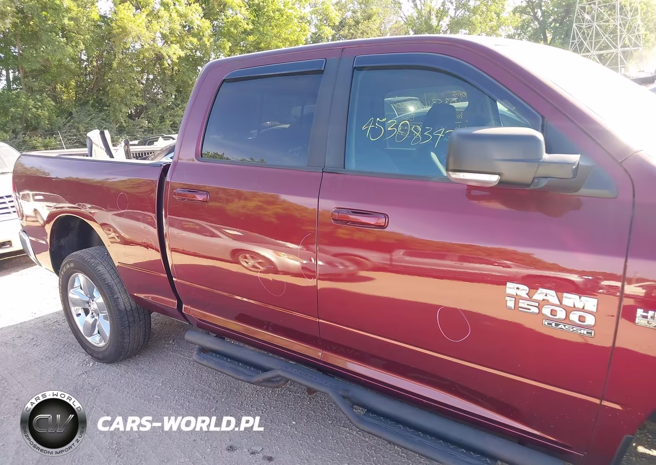 2019 Ram 1500 Classic Big Horn 4X4 6'4 Box VIN:1C6RR7TT2KS609441 - 14