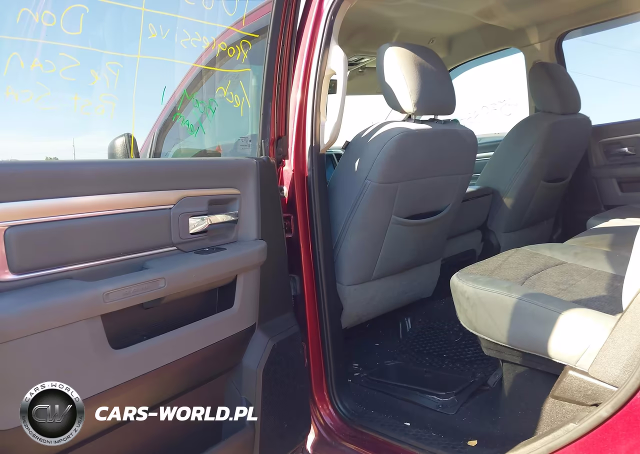 2019 Ram 1500 Classic Big Horn 4X4 6'4 Box VIN:1C6RR7TT2KS609441 - 8