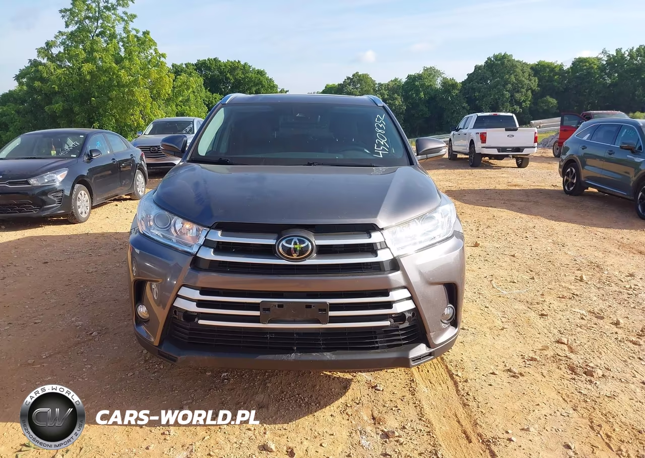 2019 Toyota Highlander Xle VIN:5TDJZRFHXKS620625 - 12