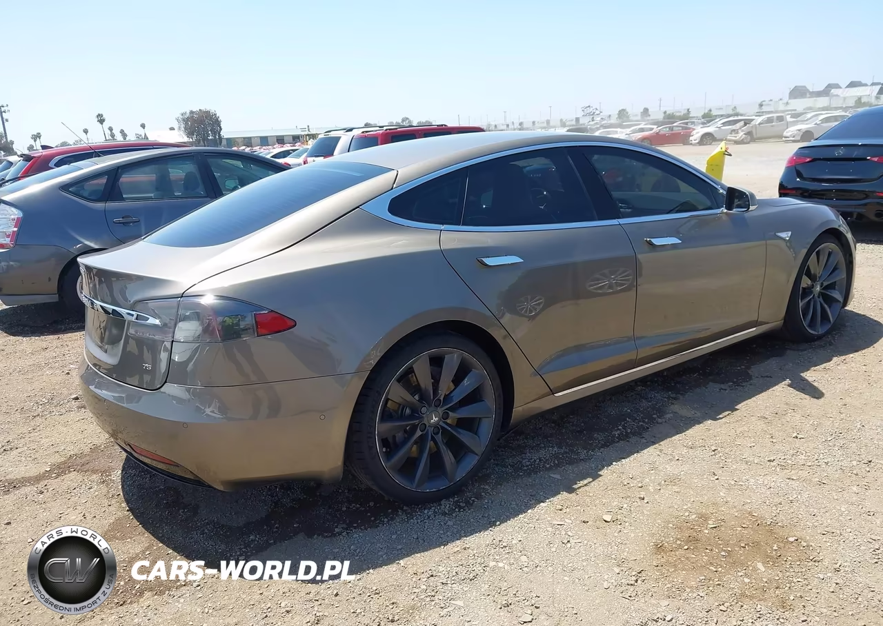 2016 Tesla Model S 60-70-75-85 VIN:5YJSA1E19GF138175 - 4