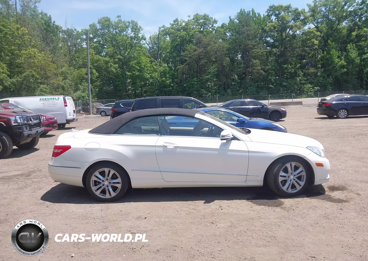 2011 Mercedes-Benz E 350 VIN:WDDKK5GFXBF105175 - 13