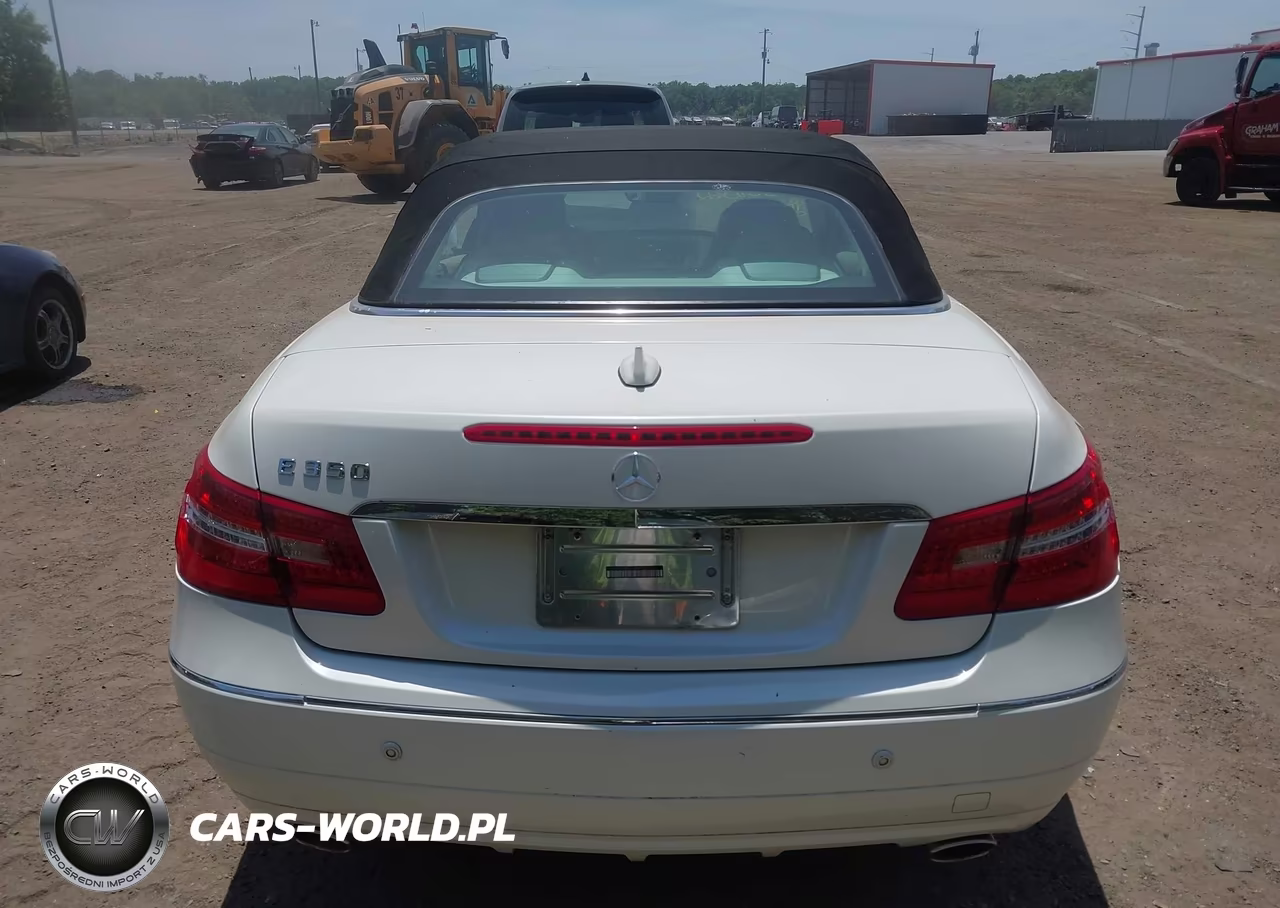 2011 Mercedes-Benz E 350 VIN:WDDKK5GFXBF105175 - 16