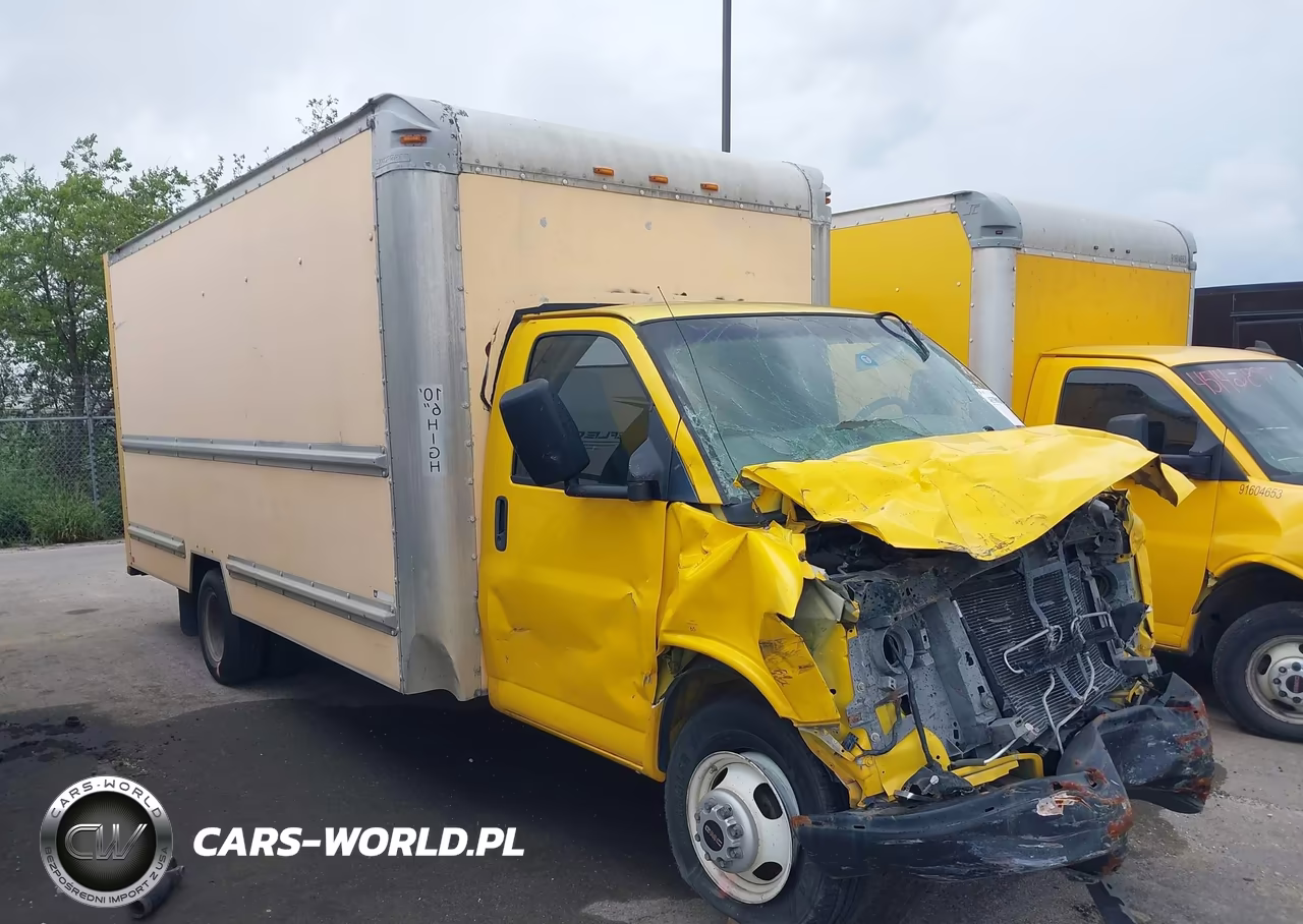 2009 GMC Savana Cutaway Work Van VIN:1GDJG31K191901818 - 13