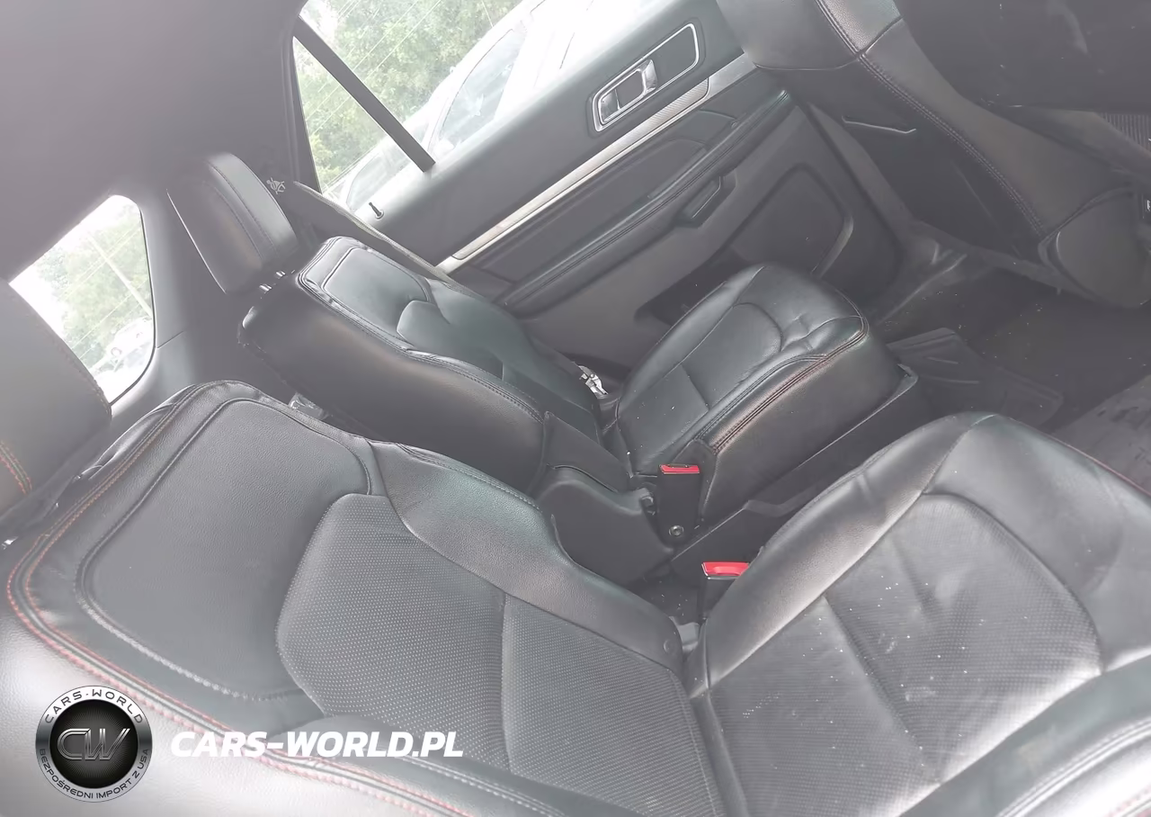 2016 Ford Explorer Sport VIN:1FM5K8GT9GGC38425 - 8