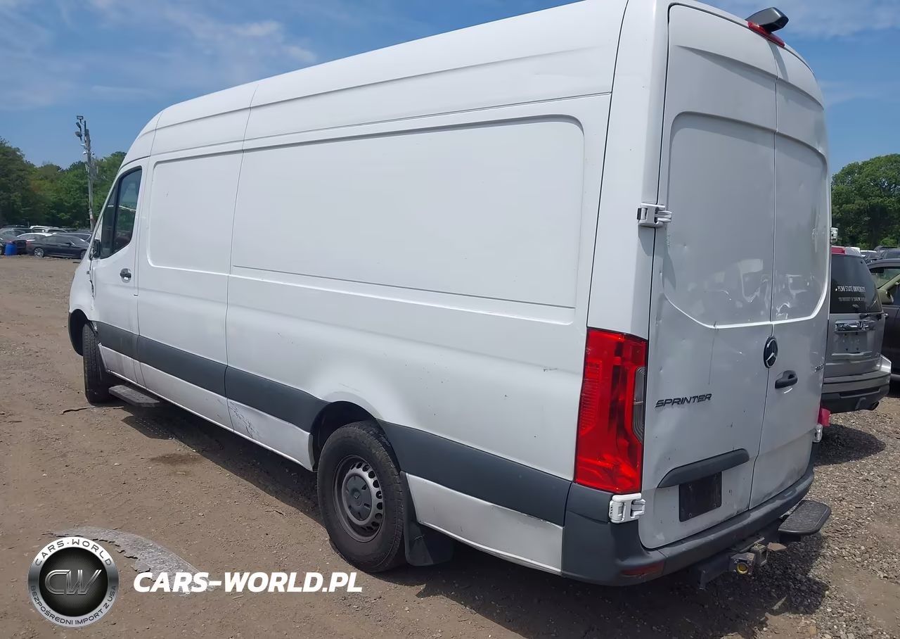 2023 Mercedes-Benz Sprinter 2500 High Roof 4-Cyl Diesel VIN:W1Y4KCHY2PT138439 - 3
