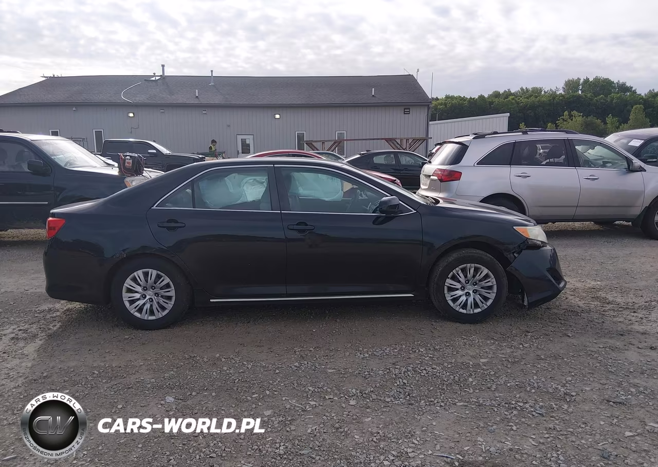 2012 Toyota Camry Le VIN:4T1BF1FK5CU031422 - 13