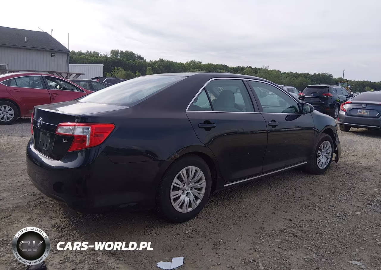 2012 Toyota Camry Le VIN:4T1BF1FK5CU031422 - 4