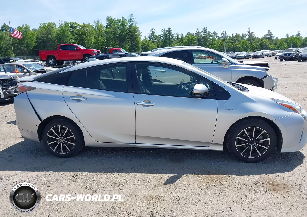 2017 Toyota Prius Two VIN:JTDKBRFU6H3565848 - 13