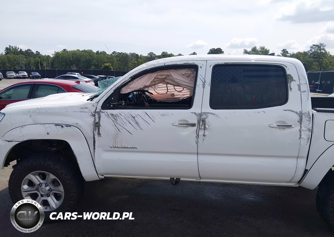 2014 Toyota Tacoma Base V6 VIN:5TFLU4EN4EX108178 - 12