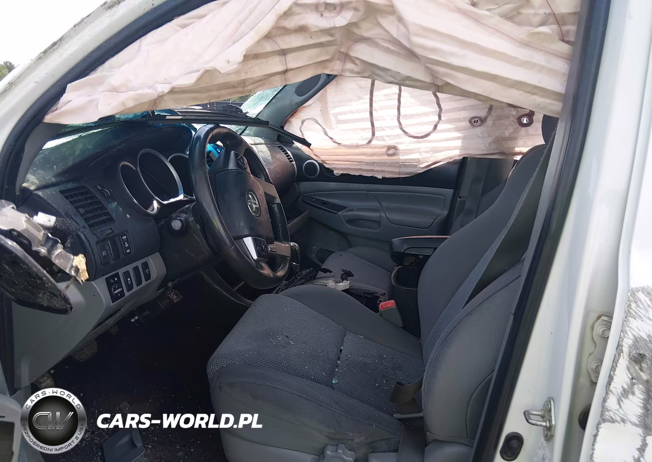 2014 Toyota Tacoma Base V6 VIN:5TFLU4EN4EX108178 - 5