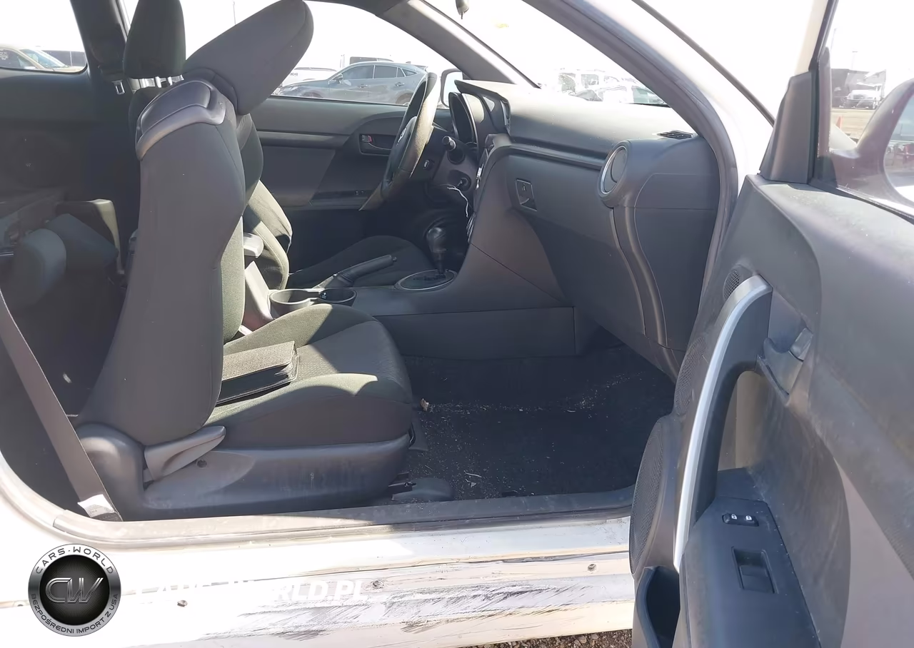 2011 Scion Tc VIN:JTKJF5C70B3019652 - 5