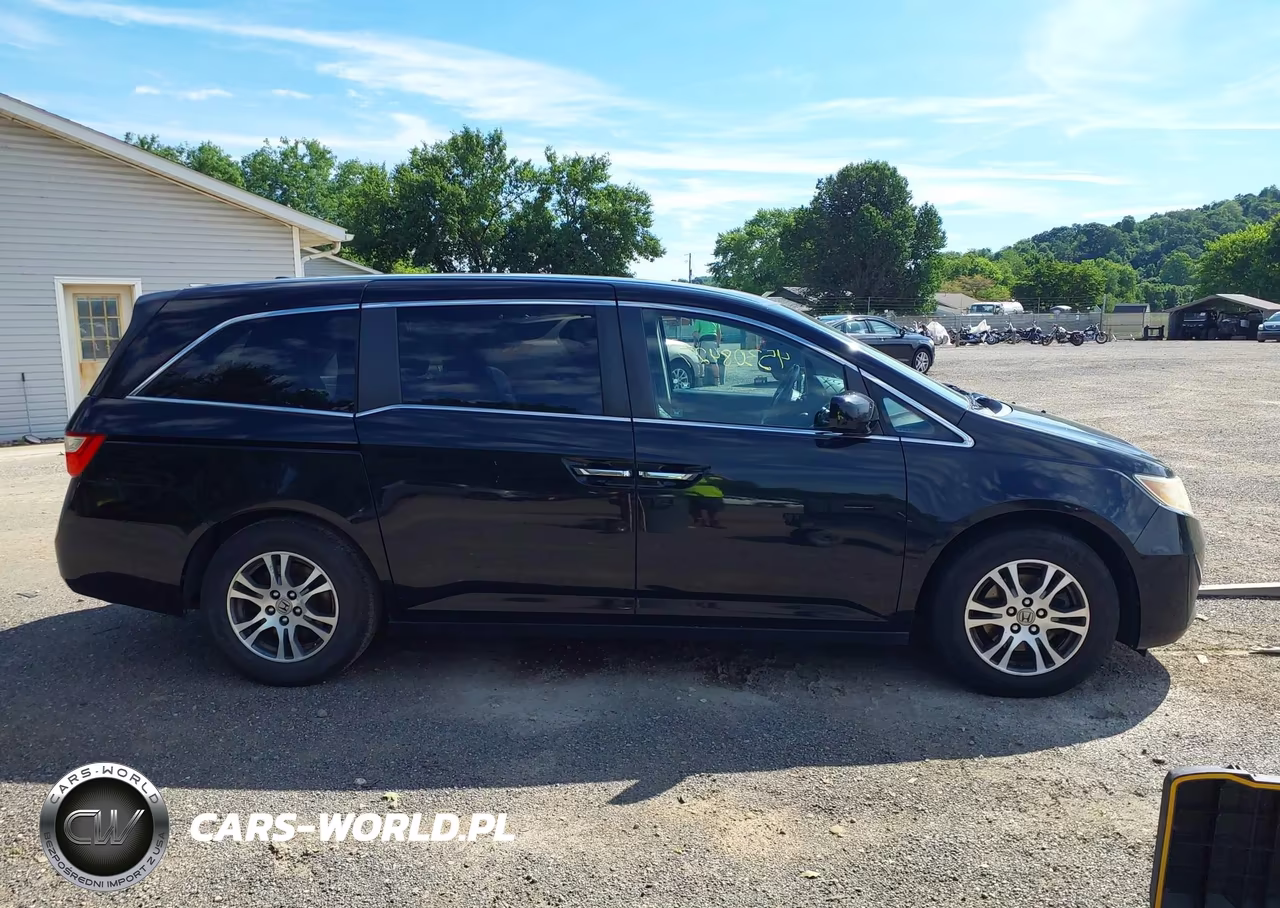 2011 Honda Odyssey Ex-L VIN:5FNRL5H66BB084124 - 13