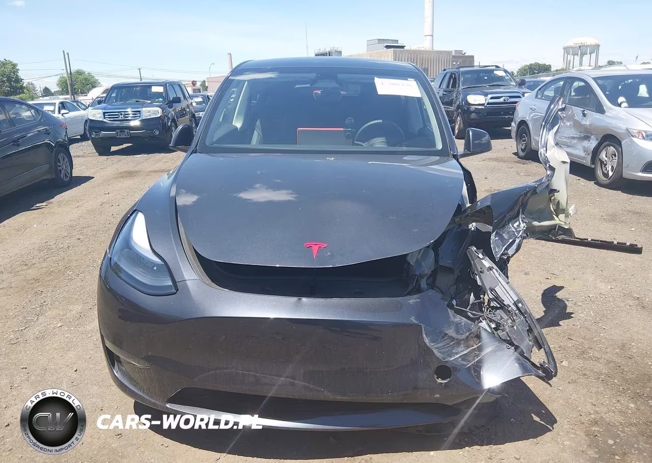 2024 Tesla Model Y Long Range Single Motor Rear-Wheel Drive-Rwd VIN:7SAYGDED5RF186542 - 11