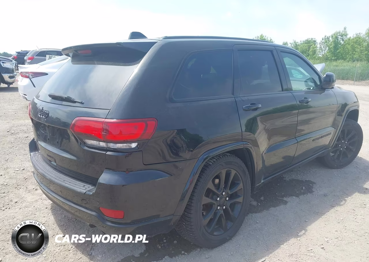 2020 Jeep Grand Cherokee Altitude 4X4 VIN:1C4RJFAG2LC208810 - 4