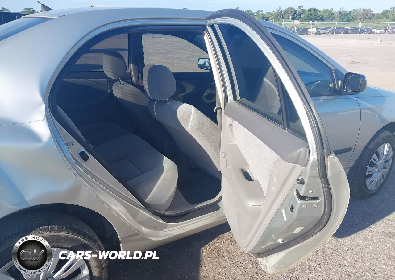2003 Toyota Corolla Ce VIN:JTDBR32E230026113 - 8