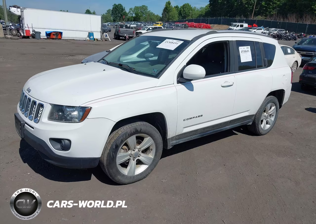 2016 Jeep Compass Latitude VIN:1C4NJDEB3GD810469 - 2