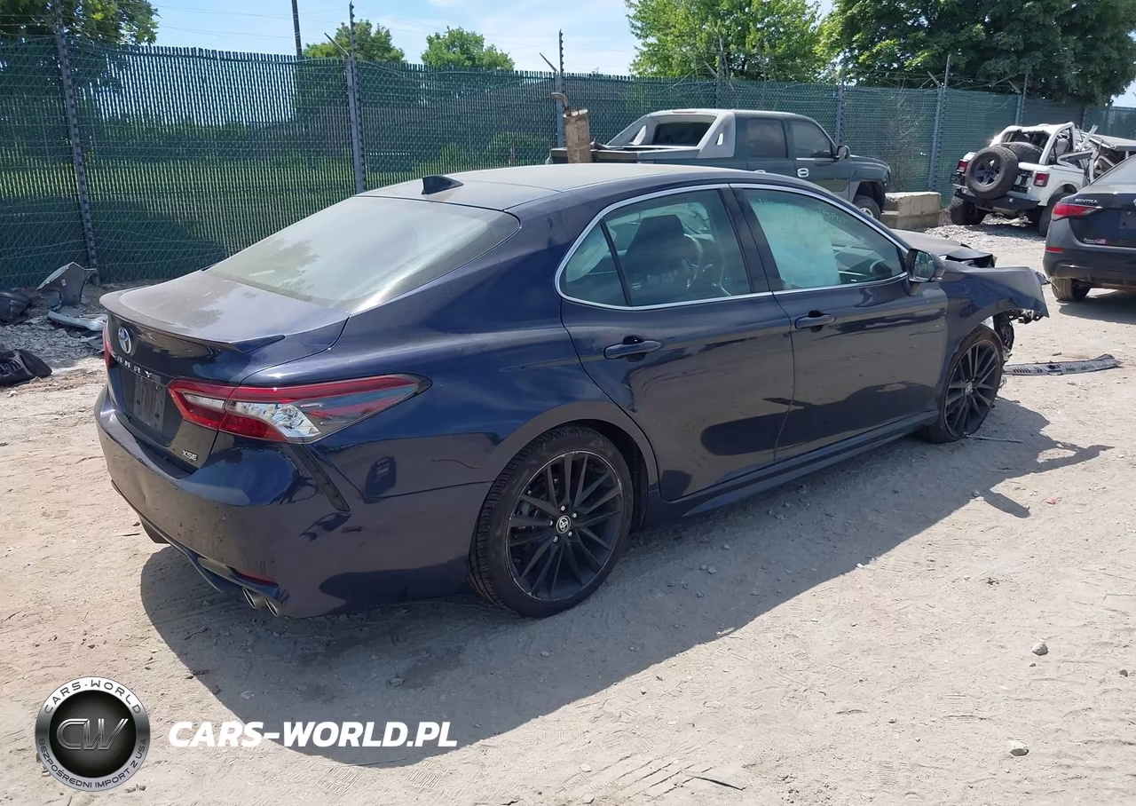 2021 Toyota Camry Xse VIN:4T1K61AK2MU595733 - 4