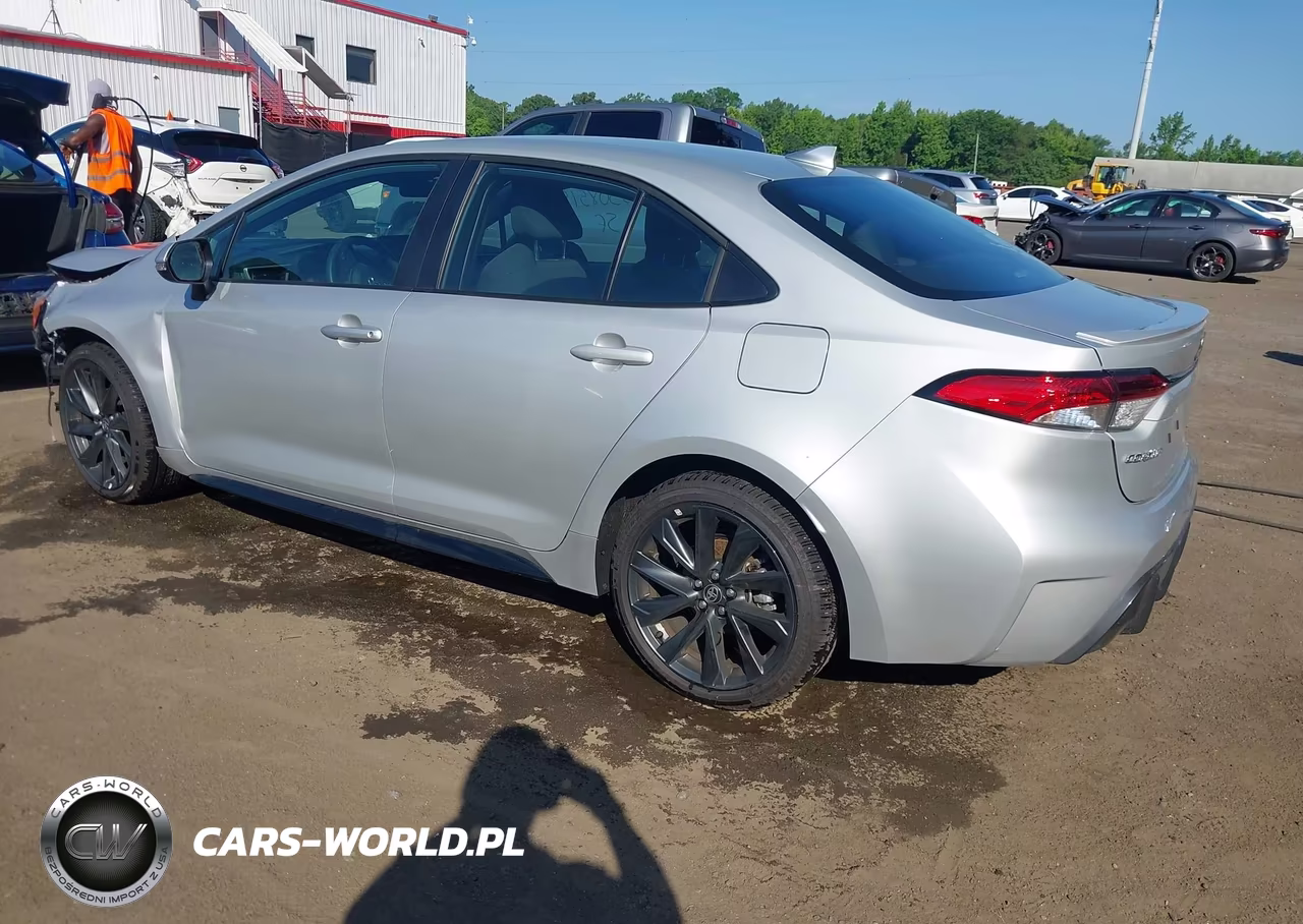 2026 Toyota Corolla Se VIN:5YFS4MCE6TP267813 - 3