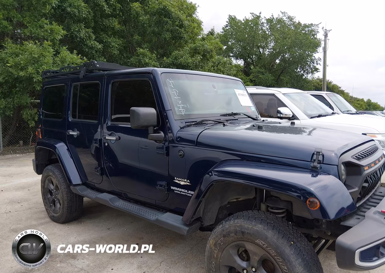 2013 Jeep Wrangler Unlimited Sahara VIN:1C4HJWEG0DL628184 - 13