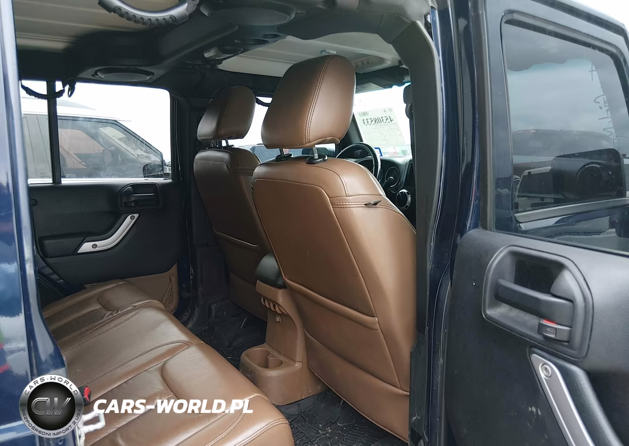 2013 Jeep Wrangler Unlimited Sahara VIN:1C4HJWEG0DL628184 - 8