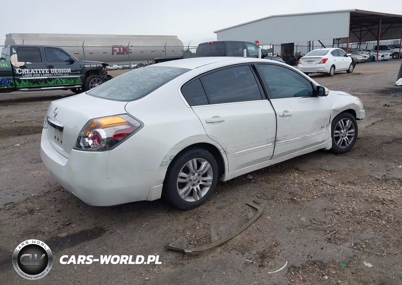 2010 Nissan Altima 2.5 S VIN:1N4AL2AP1AN423800 - 4