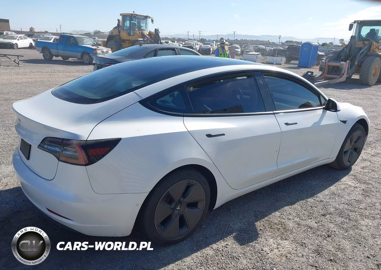 2021 Tesla Model 3 Standard Range Plus Rear-Wheel Drive VIN:5YJ3E1EA8MF873198 - 4