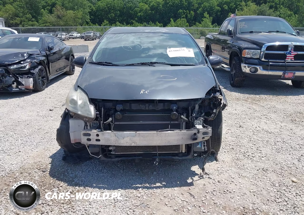 2013 Toyota Prius Two VIN:JTDKN3DU0D1657292 - 6
