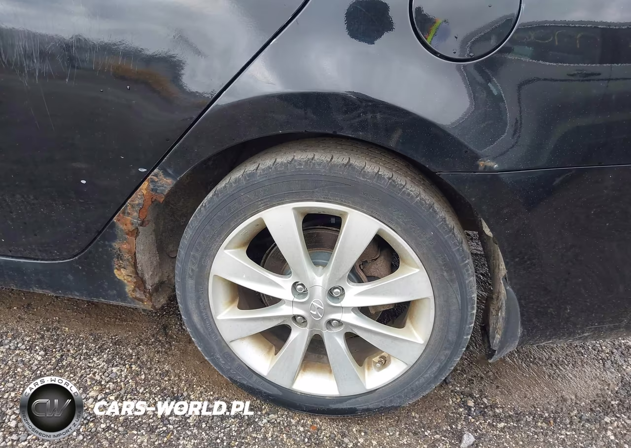 2013 Hyundai Accent Gls VIN:KMHCU4AE2DU381444 - 13