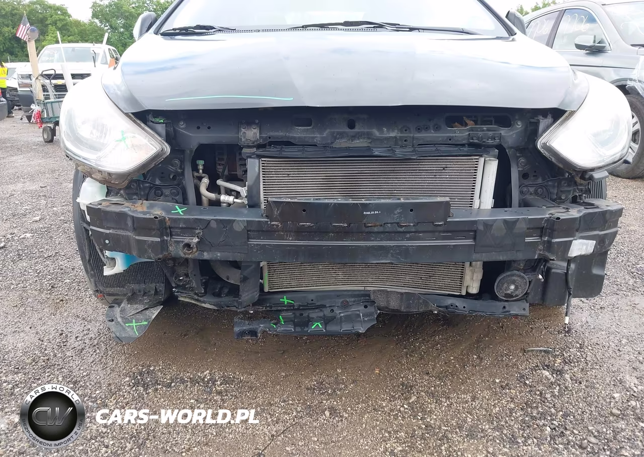 2013 Hyundai Accent Gls VIN:KMHCU4AE2DU381444 - 17