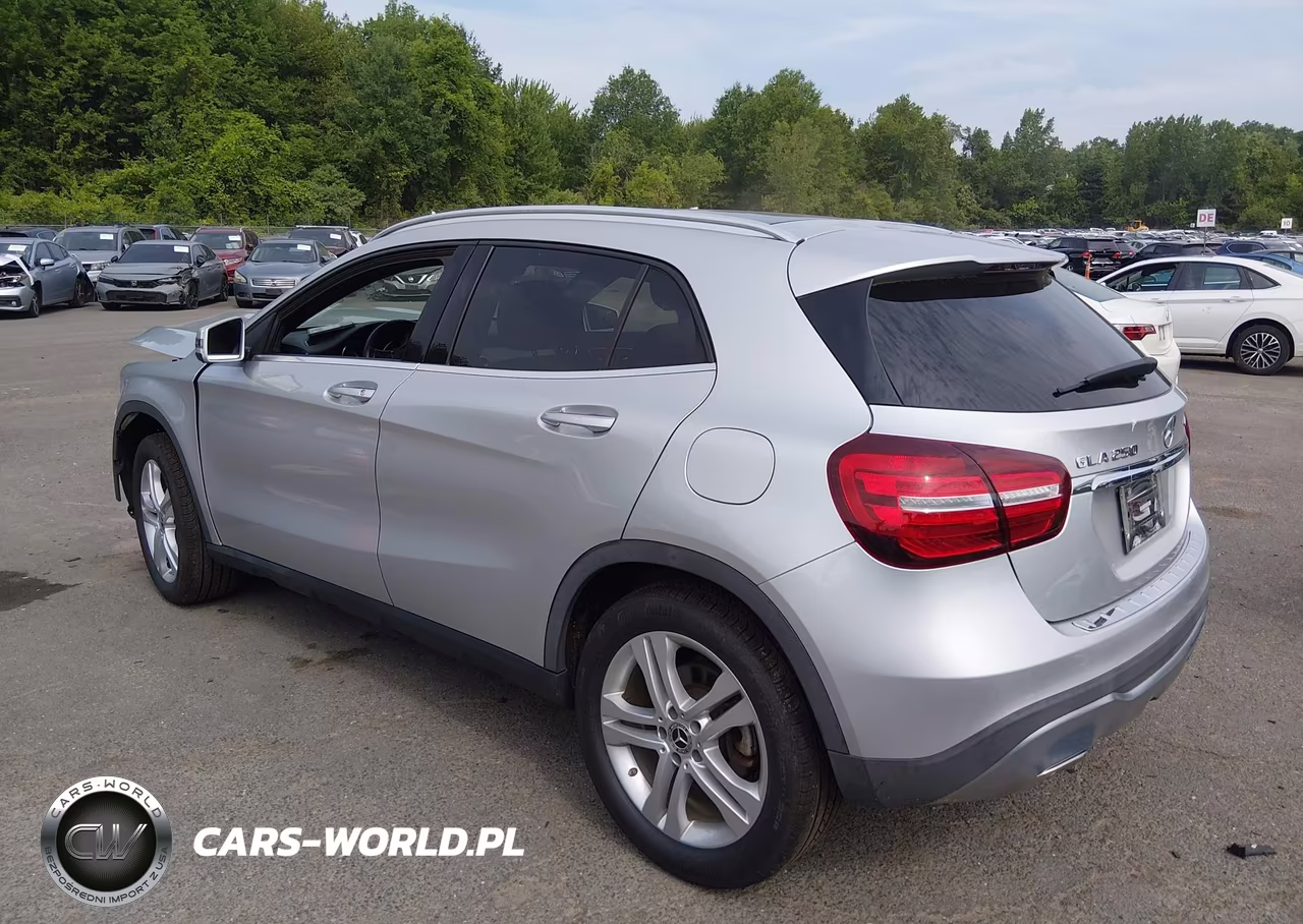 2019 Mercedes-Benz Gla 250 4Matic VIN:WDCTG4GB4KU013833 - 3