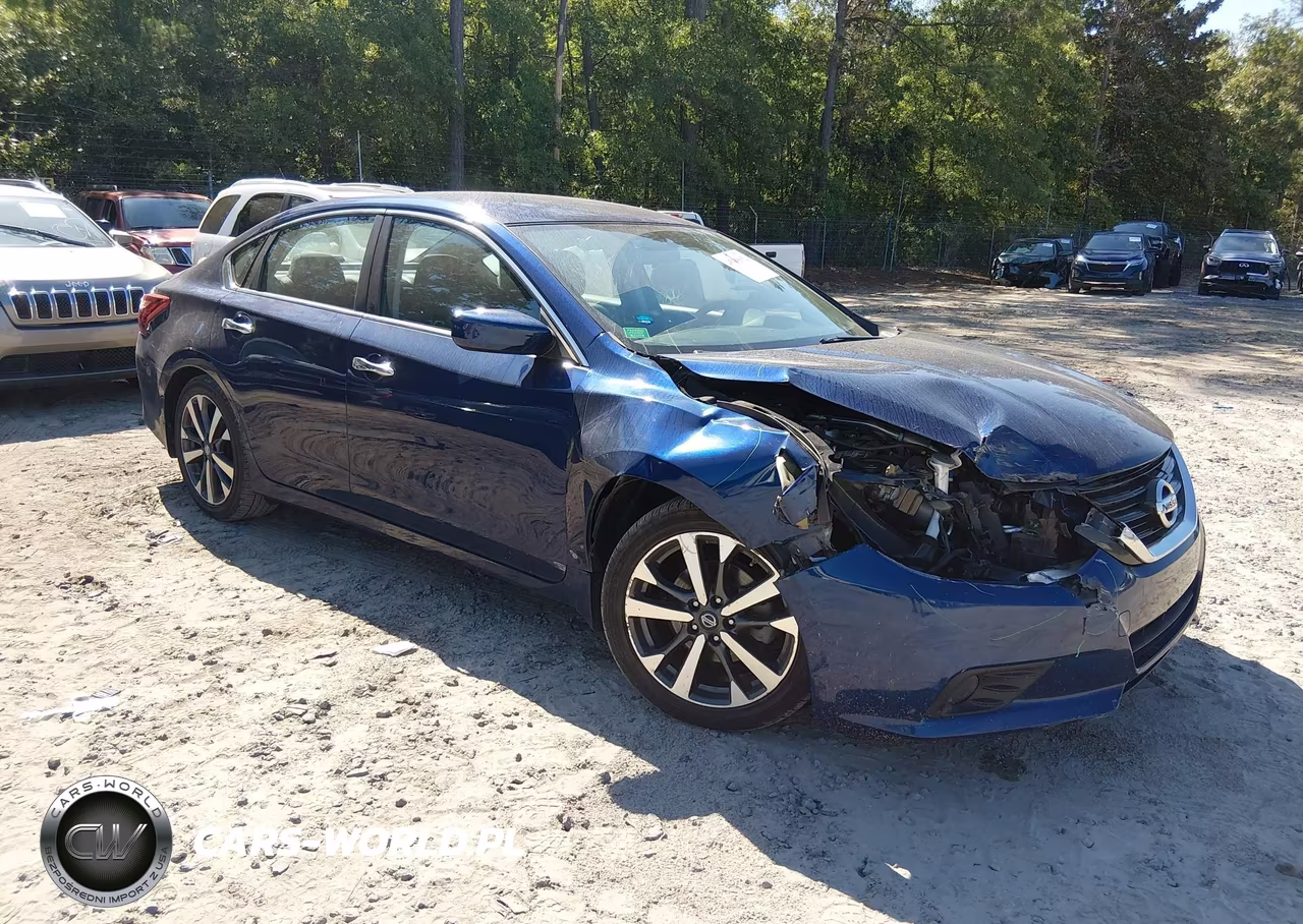2017 Nissan Altima 2.5 Sr – zdjęcie 1 z 17