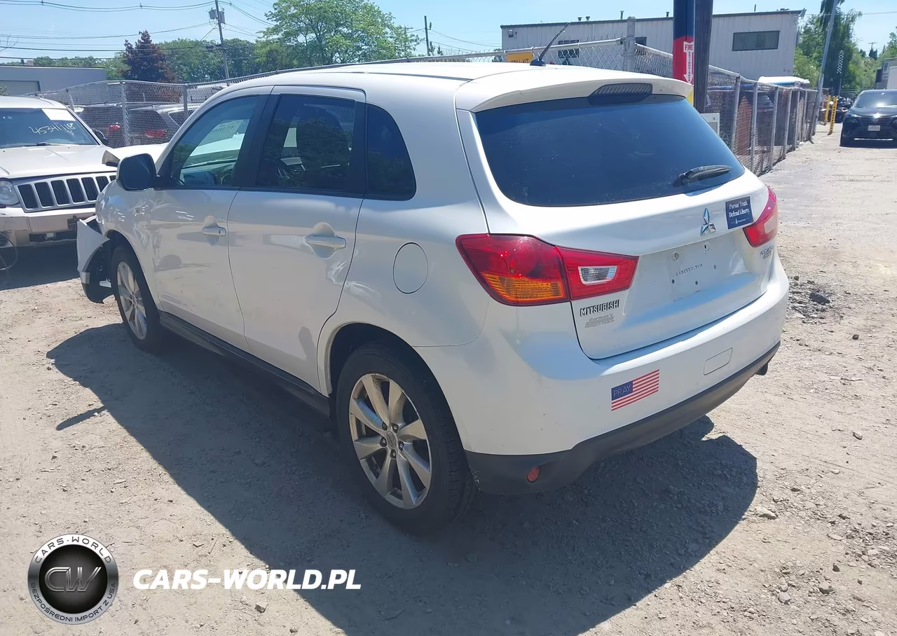 2015 Mitsubishi Outlander Sport Es VIN:4A4AR3AUXFE034450 - 3