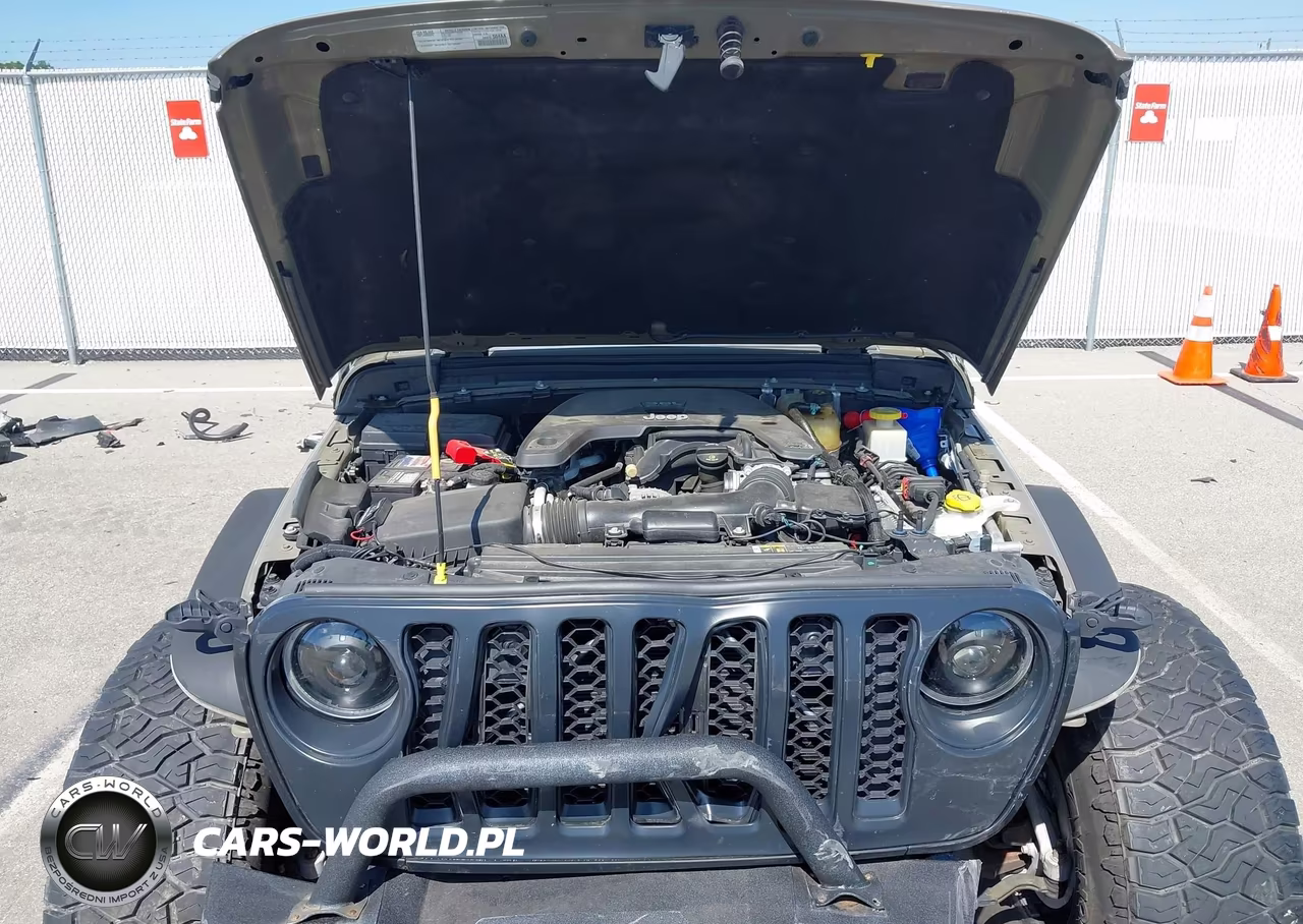 2020 Jeep Gladiator Sport S 4X4 VIN:1C6HJTAG8LL160795 - 10
